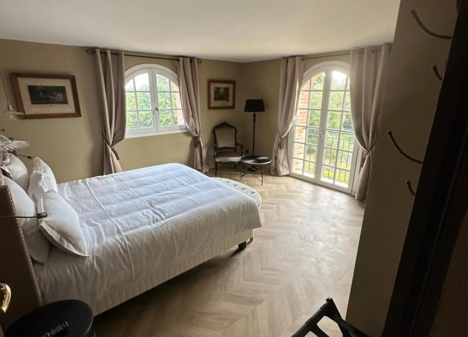 ***** Pensión Hotel Castel Bois Marie Montauban Francia
