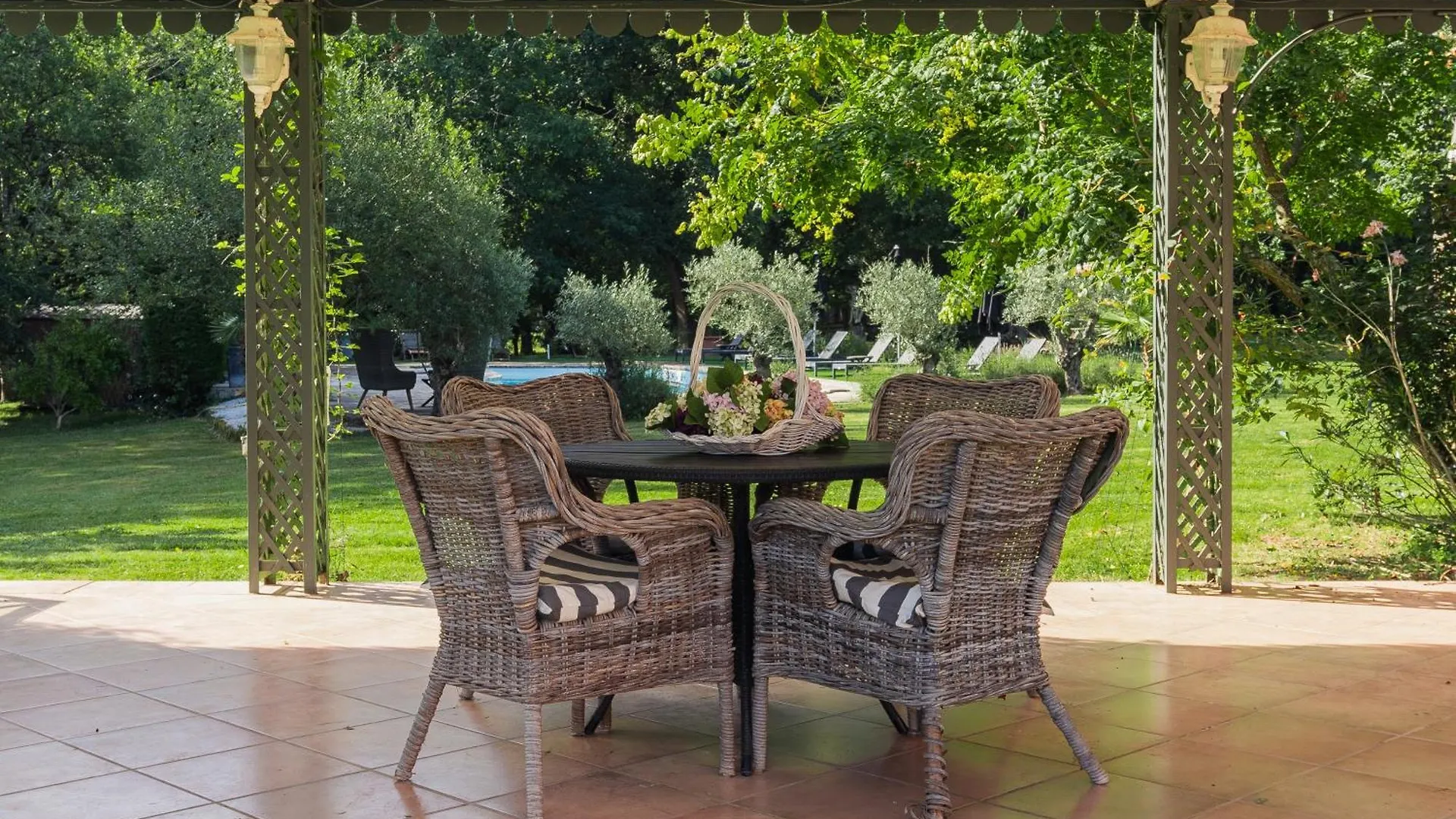 ***** Pensión Hotel Castel Bois Marie Montauban Francia